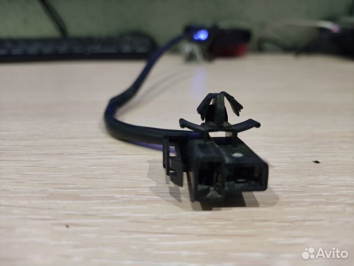 Датчик температуры интеркулера двигатель D4BH