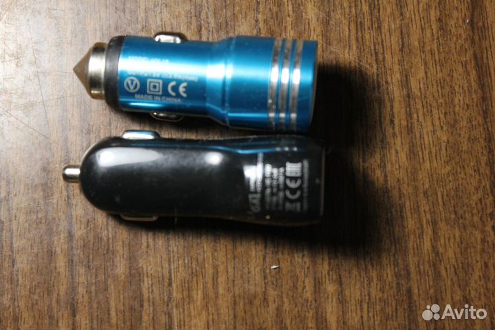 Автомобильный USB адаптер в прикуриватель