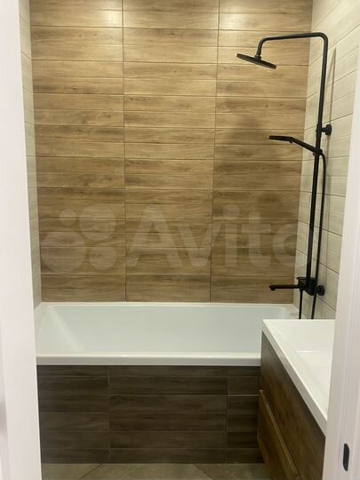 2-к. квартира, 56,7 м², 15/17 эт.