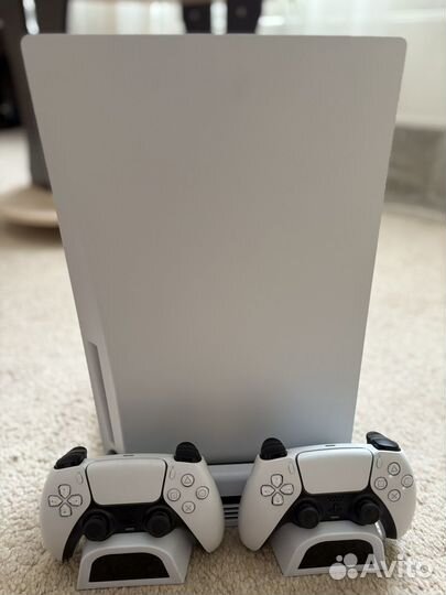 Продам sony playstation 5