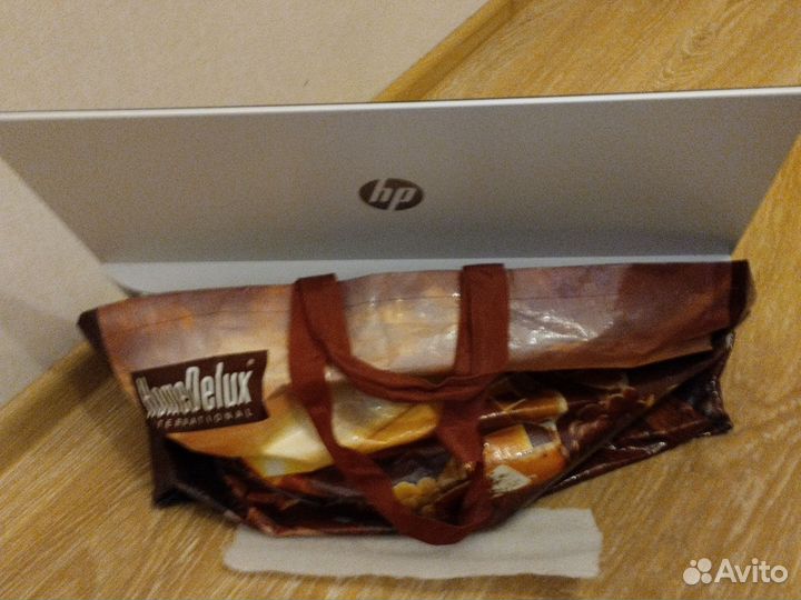 Монитор HP