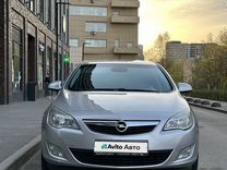 Opel Astra 1.4 AT, 2011, 212 000 км, с пробегом, цена 655 000 руб.