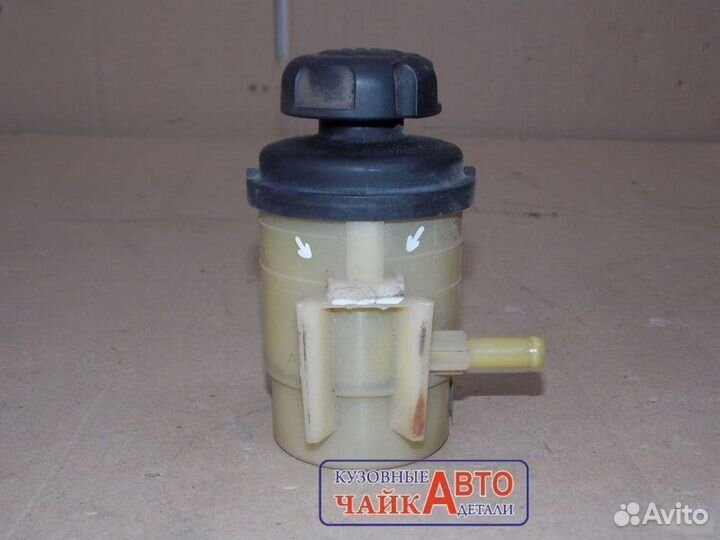 Бачок гур Hyundai Sonata 5 NF