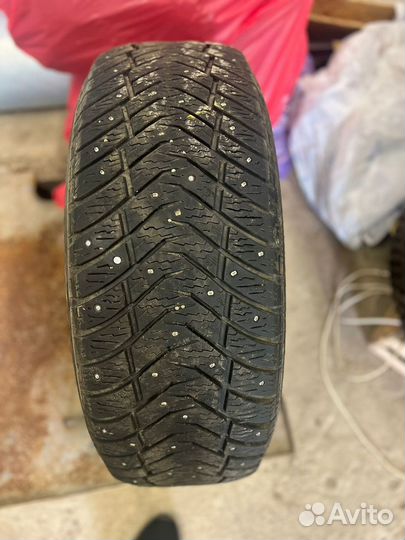 Yokohama Ice Guard IG65 265/60 R18
