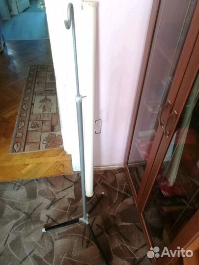 Экран навесной