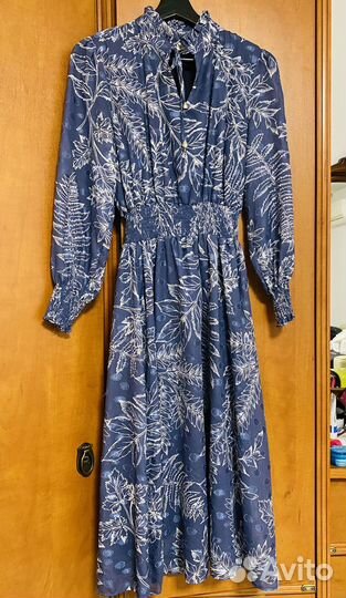 Нарядное платье миди