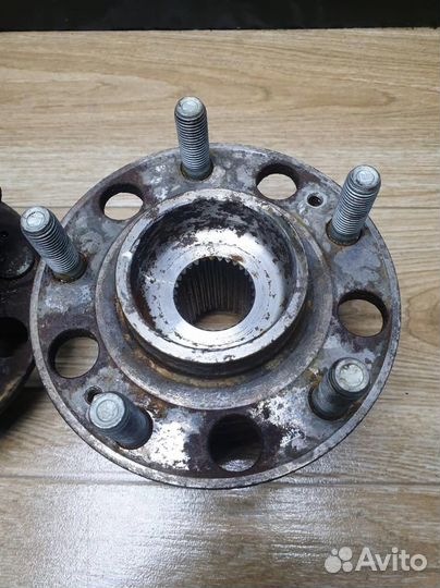 Ступица передняя Hyundai Santafe 4 TM