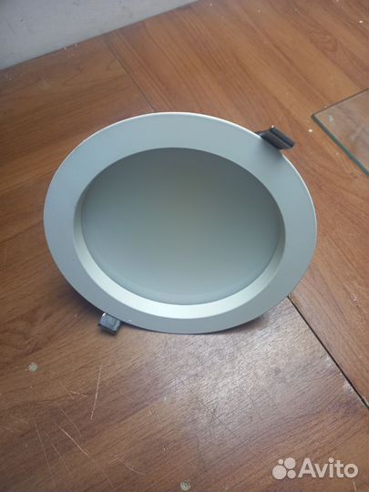 Светильник светодиодный круглый встраиваемый