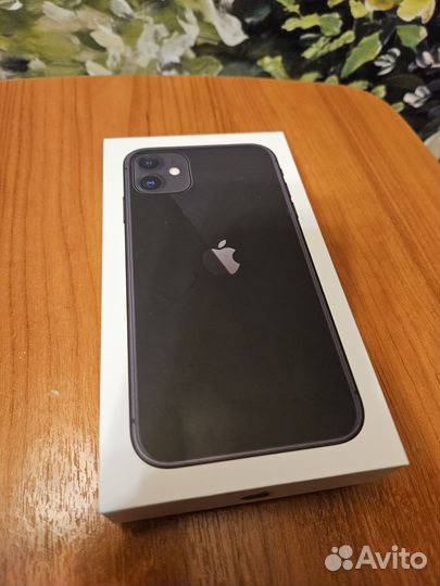 iPhone 11, 128 ГБ