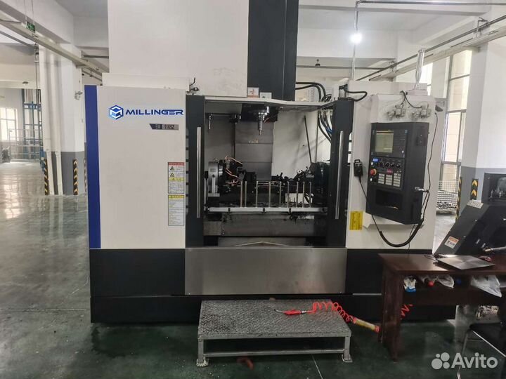 Вертикальный фрезерный обрабатывающий центр с чпу