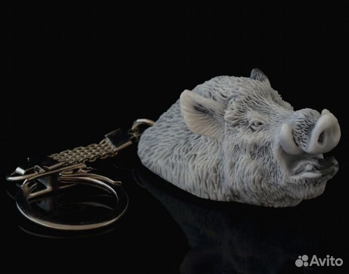 Брелок Голова Дикого Кабана литьевой мрамор