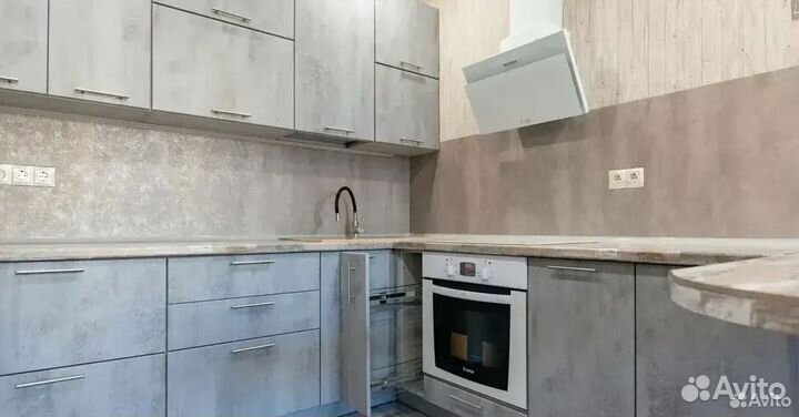 Кухня на заказ угловая и прямая