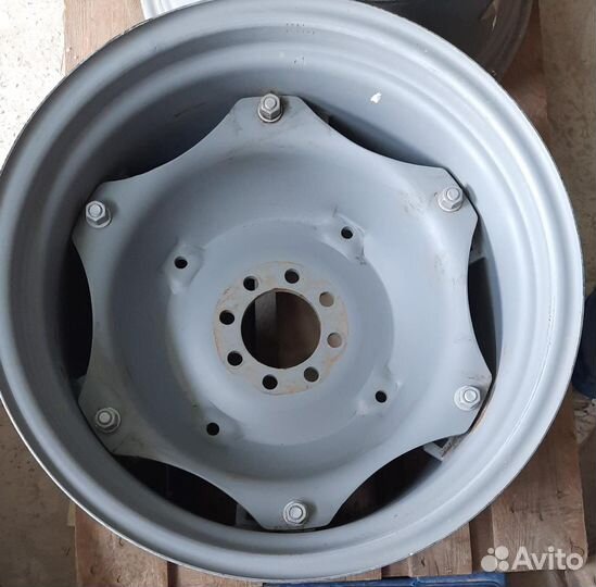 Диск основного заднего колеса на трактор Deutz