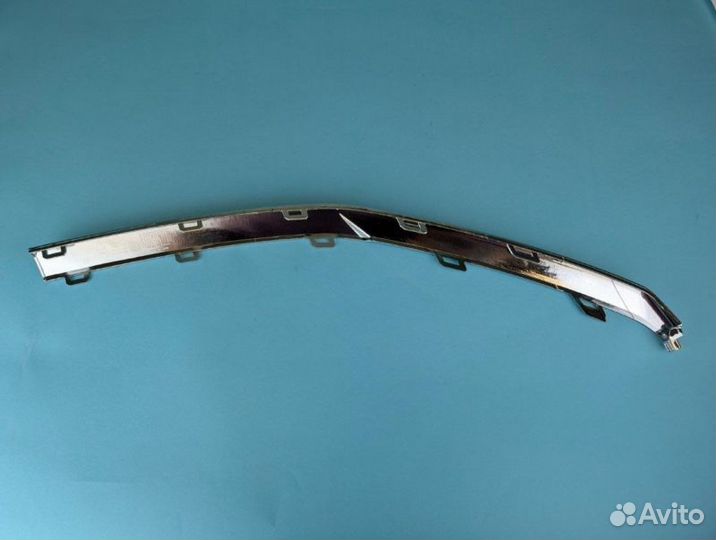 Молдинг бампера передний левый Geely Monjaro KX11