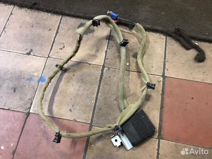 Антенна блок Nissan Almera G15 2017