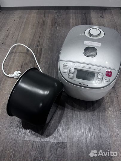 Мультиварка + 2 чаши (бу)