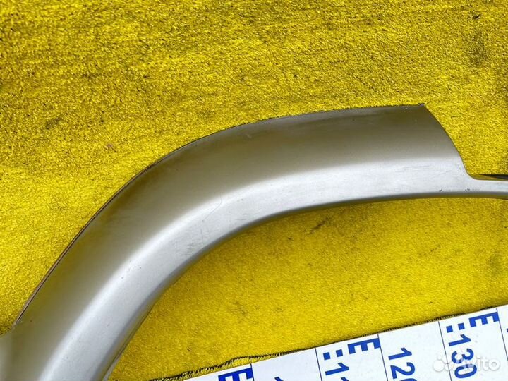 Накладка на крыло задняя правая Mitsubishi