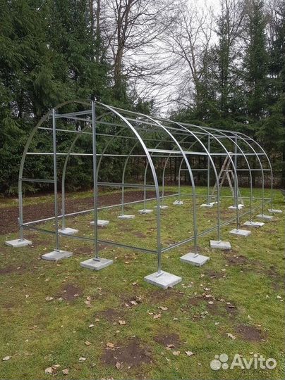 Теплицы в наличии (каркас + поликарбонат)