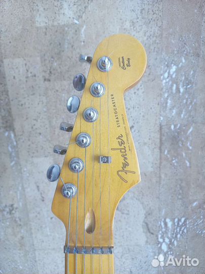 Электрогитара