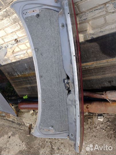 Крышка багажника в сборе Nissan Maxima A32