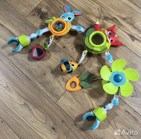 Развивающие игрушки Tiny Love