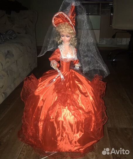 Детская заводная кукла-ночник (музыкальная )