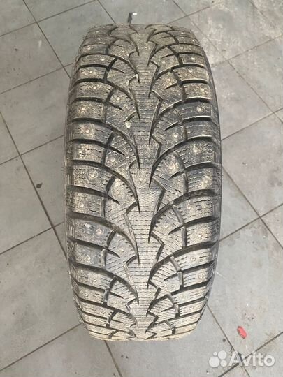 Roadmarch Winter X PRO Studs 68 205/55 R16 26T