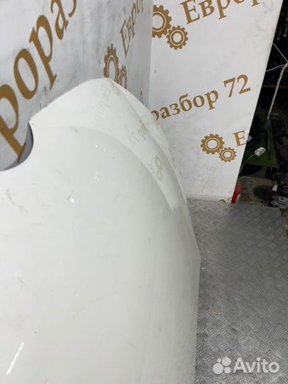 Капот Volkswagen Golf 5K1