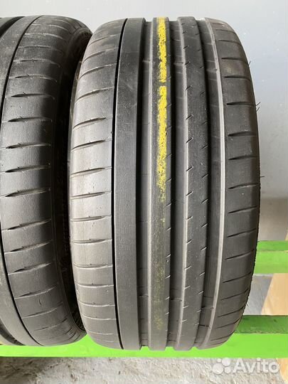 Michelin Pilot Sport 4 S 235/35 R20