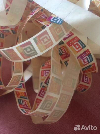 Наклейки магнит