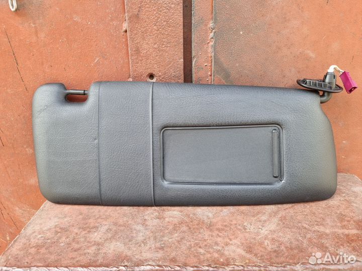 Козырек солнцезащитный правый Bmw 3 E46