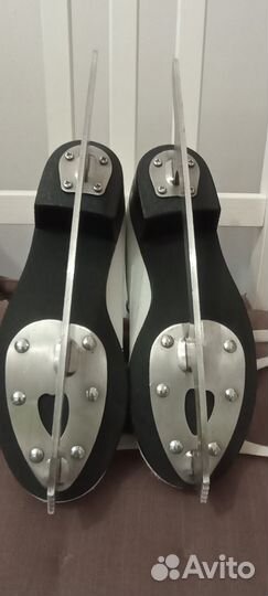 Коньки фигурные 36 размер