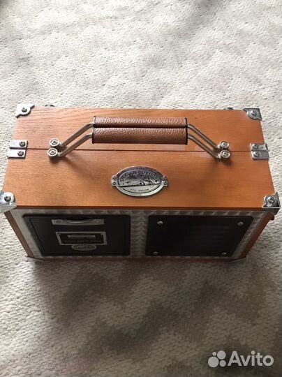 S.O.S.L. Radio Alarm Clock Am/Fm/Lw