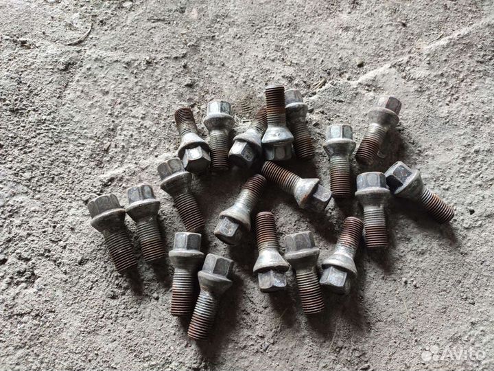 Секретки для литых дисков, гайки колесные