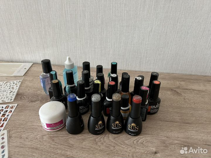 Гель лак для ногтей