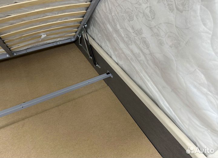Кровать 160х200