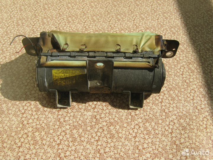 Подушки безопасн. водителя,пассаж.,б/у, исправные