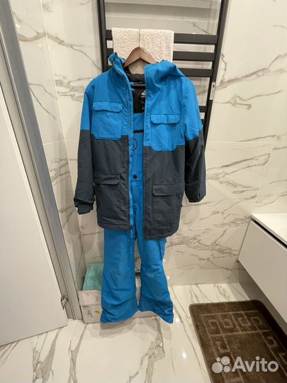 Костюм для сноуборда