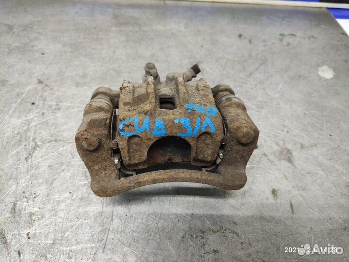 Суппорт задний левый Kia Ceed G4FC 2009