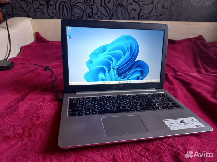 Ноутбук asus k501ux
