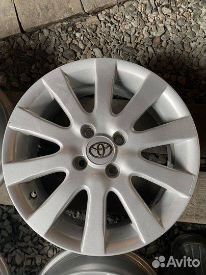 Литые диски r15 Toyota