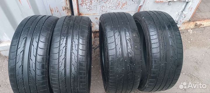 Toyo DRB 215/45 R17