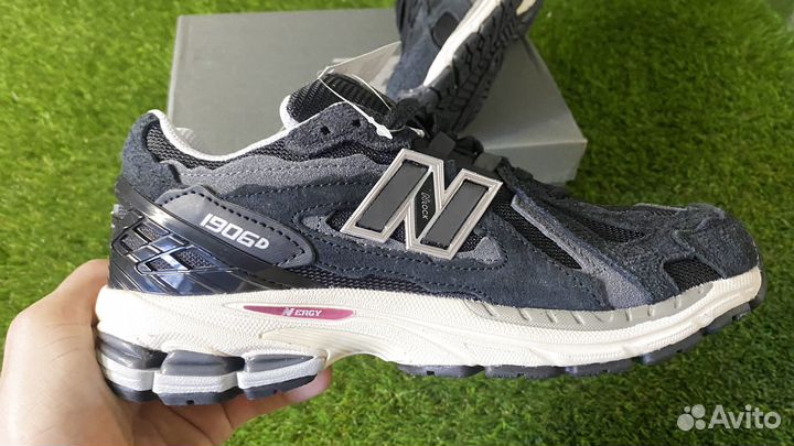 Мужские кроссовки New Balance 1906