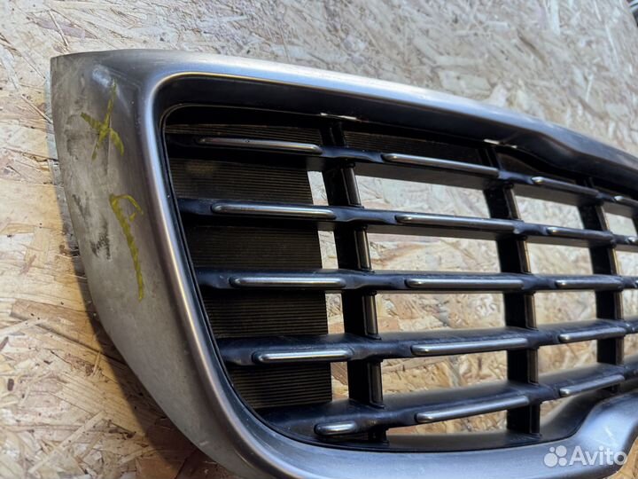 Решетка радиатора Kia Carnival 86352A9NB0