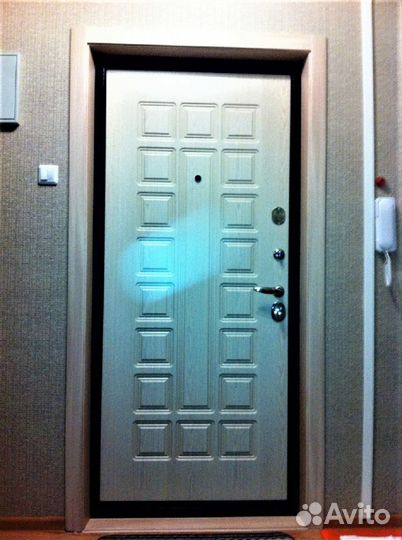 Двери входные металлические