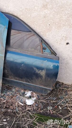 Dodg Intrepid двери