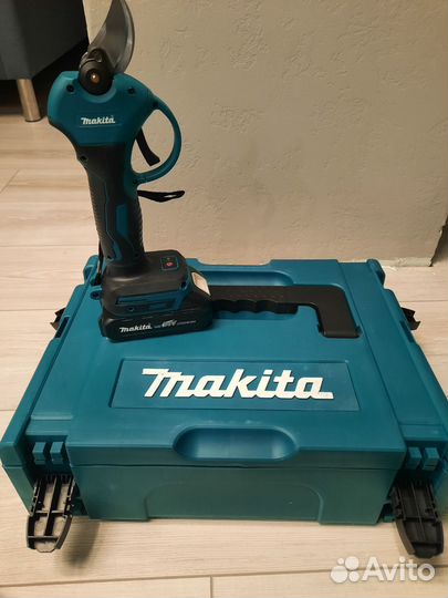 Секатор и цепная пила аккумуляторная Makita 2 в 1