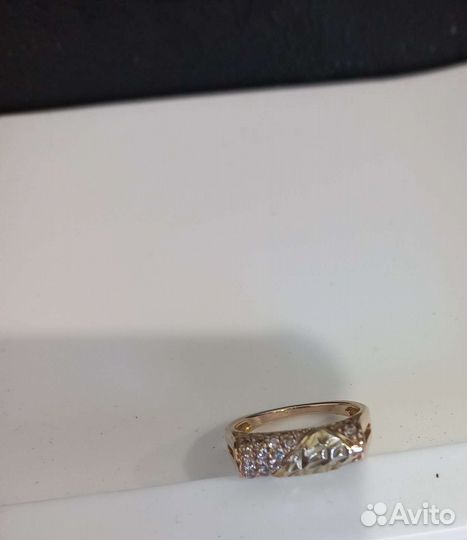 Золотое кольцо 585