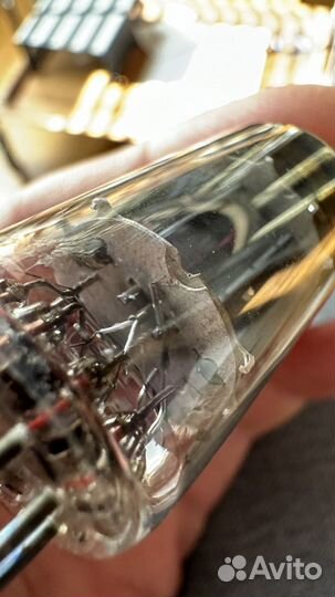 Радиолампа mullard 1967г. 12ах7а/ ecc83