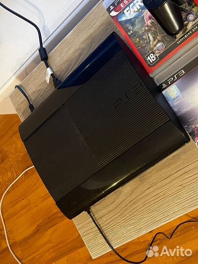Sony PS3 super slim + 7 игр